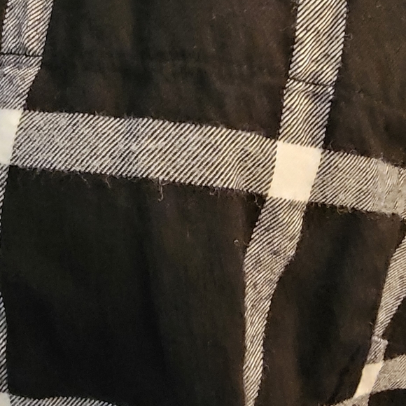 J. CREW Medium Flannel - Picture 2 of 2